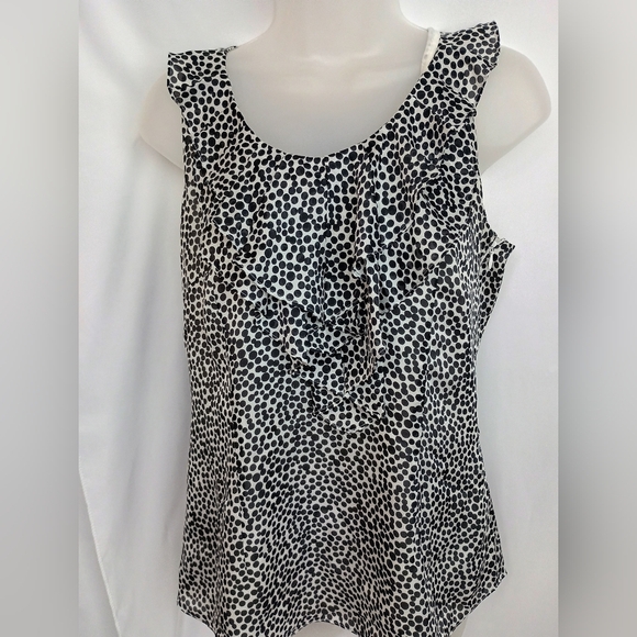 2/$30 WHITE HOUSE BLACK MARKET Polka Dot Sleeveless Top (#1,424) - Picture 1 of 9
